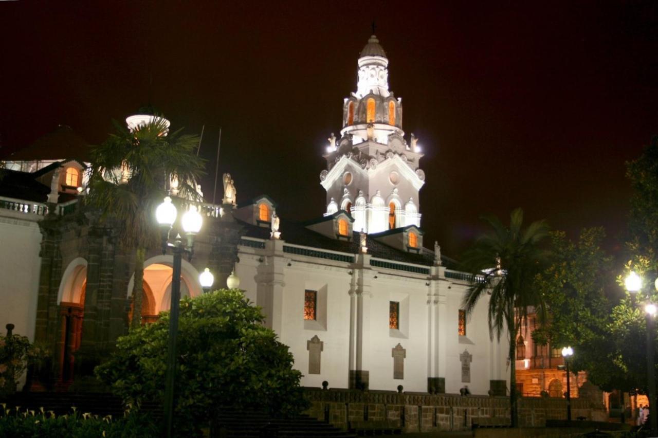 Hotel La Rosario Quito Zewnętrze zdjęcie